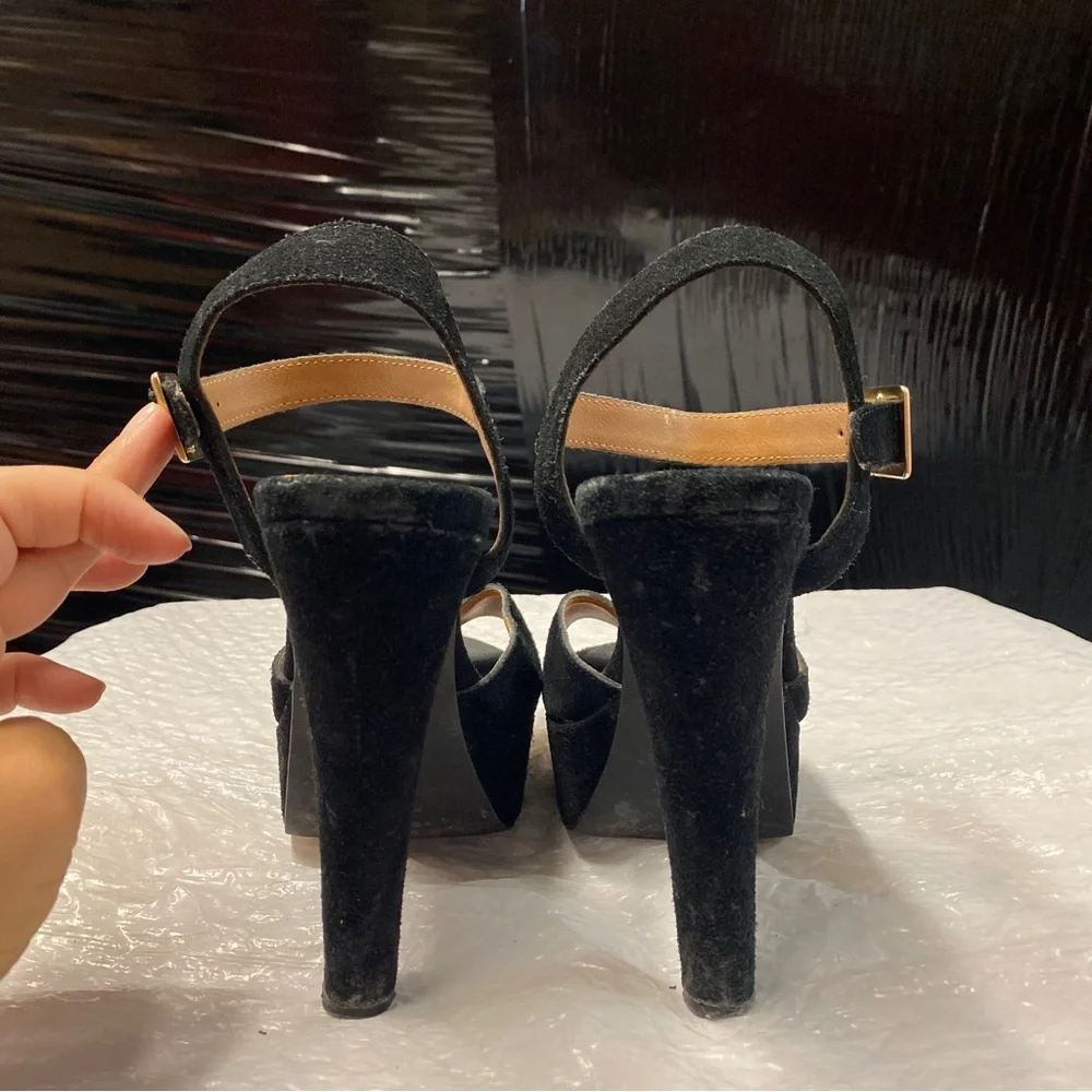 Steve Madden Dynamite Black Suede Platform Sandals with Ankle Strap | Size 7.5